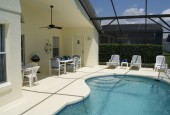 'Welcome to 'Kissimmee Holiday Home' 10 minutes from Disney, Orlando, Florida!