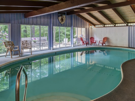 Like a private resort complete with a private indoor pool! - four seasons lodge