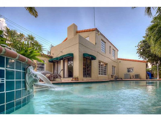 Beautiful luxury pool home enjoy miami beach