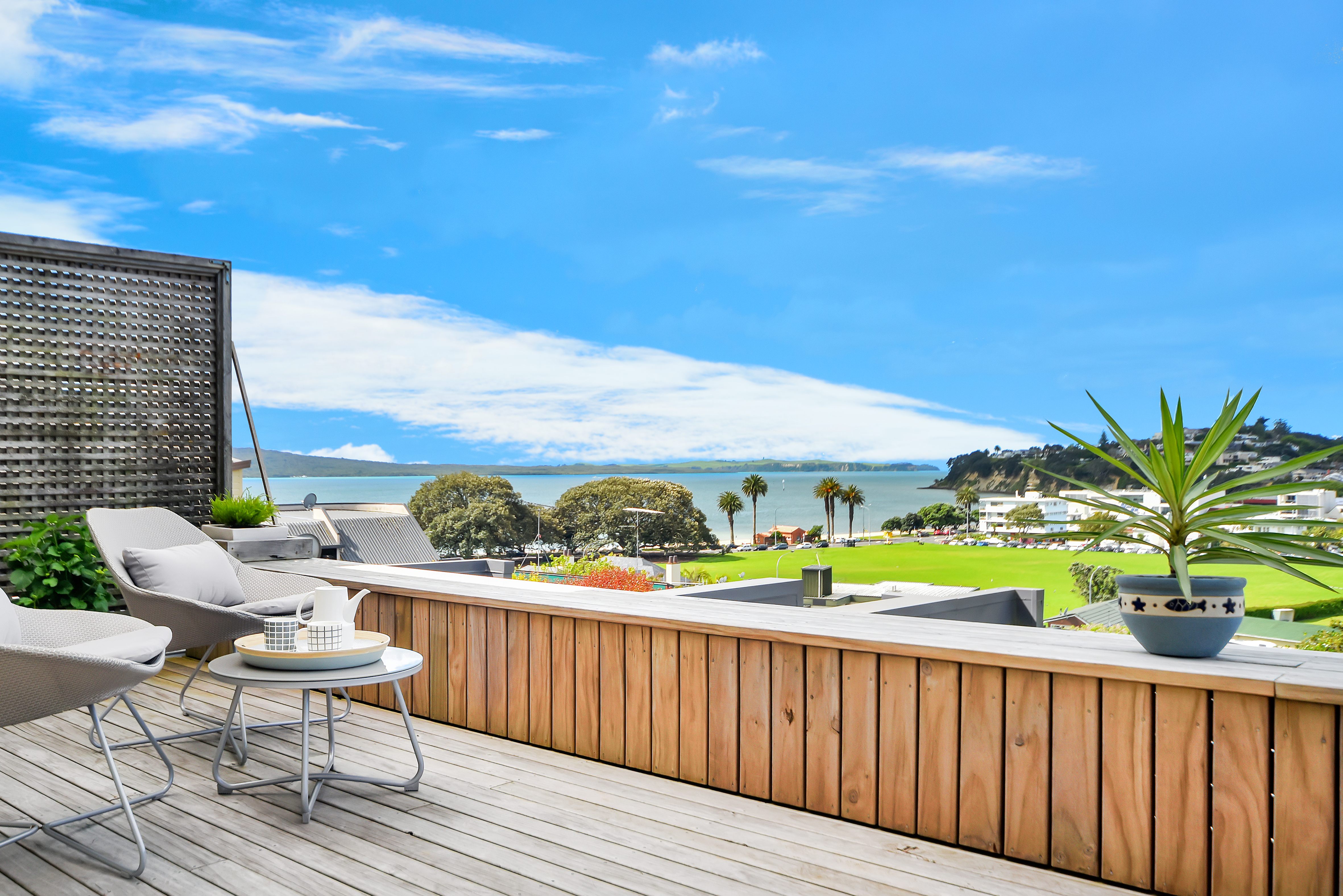 AMERICA’S CUP SPECIAL: The “St Heliers Beachside Condo”