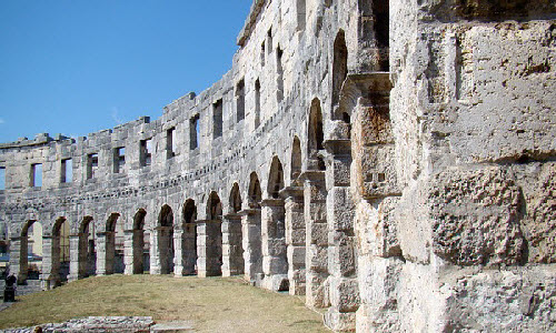 Croatia Travel Guide: Top Things to do in Pula