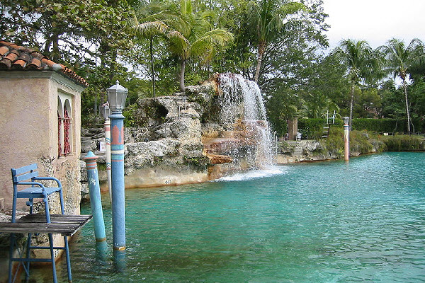 Venetian Pool is a unique swimming place in Miami and great place to hang out with families and kids.