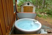 Mt. Baker Lodging Cabin #95GS - Hot Tub - WIFI - Pets Ok - Sleeps 4