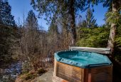 Mt. Baker Lodging Cabin #53MBR - Hot Tub - WIFI - Sleeps 6