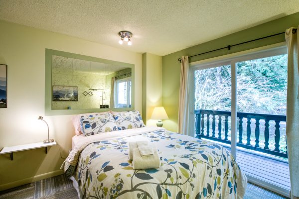 Mt. baker lodging - snowline lodge condo #88sll - inexpensive - economical - kitchenette - sleeps 2